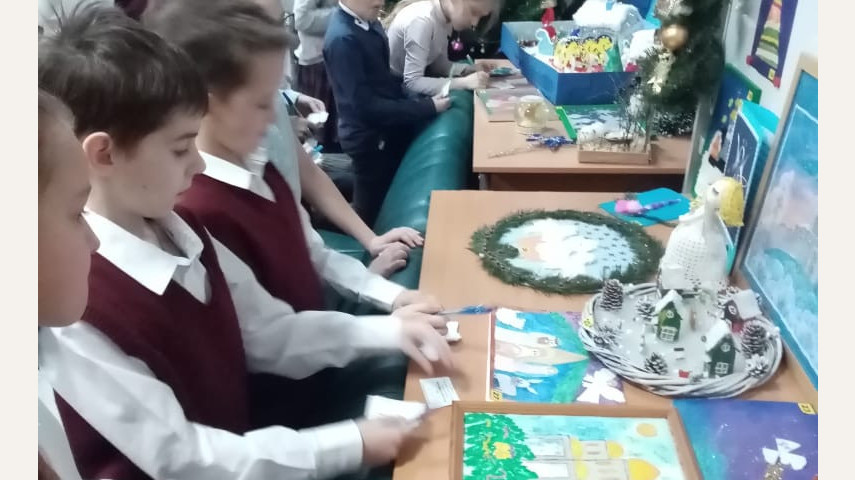 Конкурс детского творчества «Праздник Рождества Христова к нам приходит»