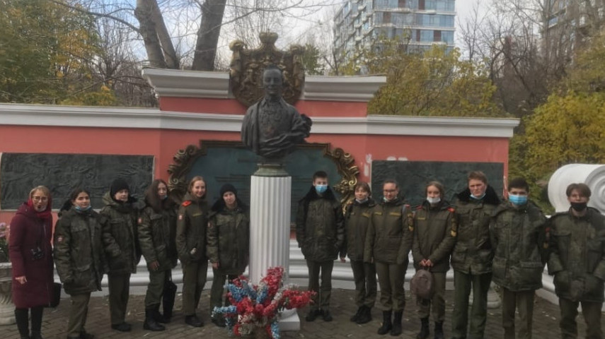 «Небесные и земные защитники России»  экскурсия для призеров