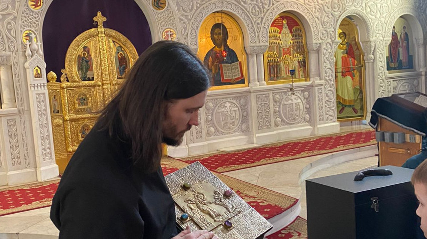 Экскурсии по теме «Устройство православного храма» и тематические занятия «Голубь - символ Святого Духа».