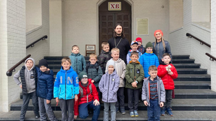 В гости в Храм на Пасхальной звонильной неделе