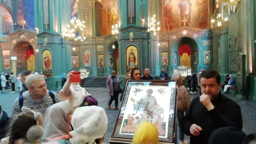 Призовая поездка команды победителей конкурса-викторины «История в ликах Святых»