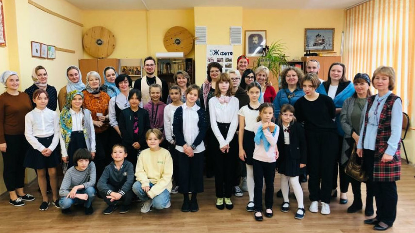 Молебен об учащихся.