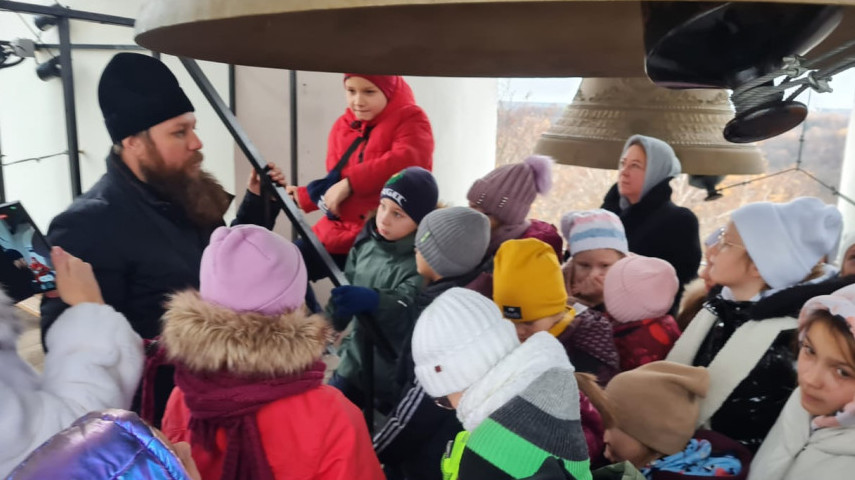 В гостях у батюшки.