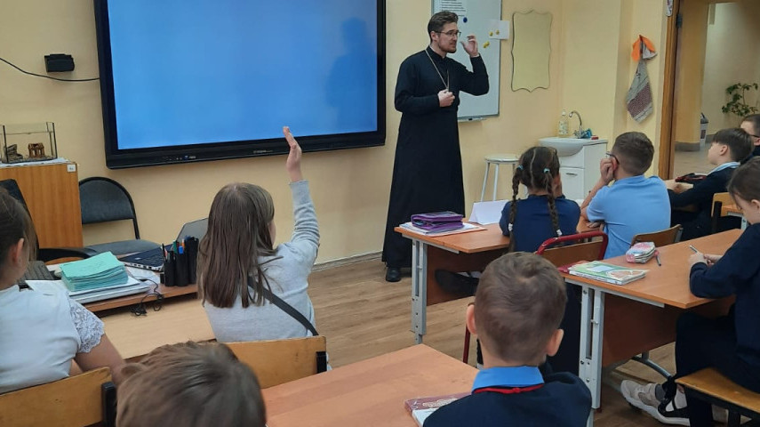 О чем рассказывает икона Введения во храм Пресвятой Богородицы