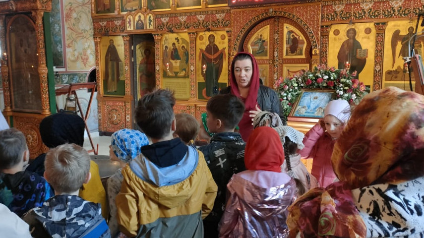 Экскурсия «Первое знакомство с храмом» в храме Покрова Пресвятой Богородицы в Братцеве