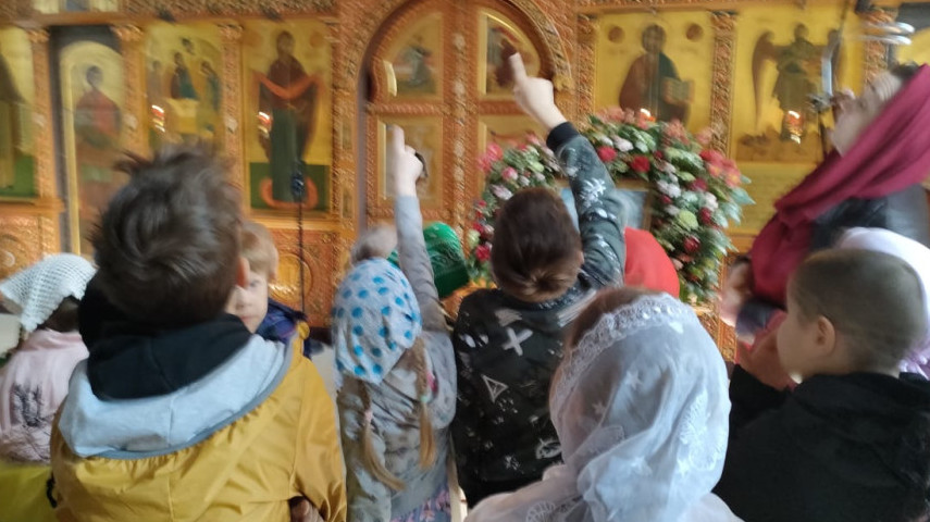 Экскурсия «Первое знакомство с храмом» в храме Покрова Пресвятой Богородицы в Братцеве