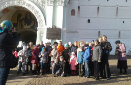 Поездка в Троице-Сергиеву Лавру учеников ГБОУ "Школы 705"