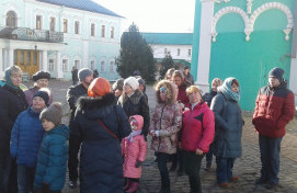 Поездка в Троице-Сергиеву Лавру учеников ГБОУ "Школы 705"