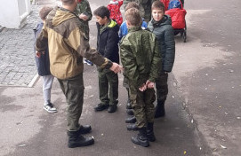 Кадеты школы №2097 посетили храм Покрова Пресвятой Богородицы в Братцевее