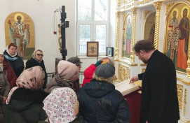 Встреча настоятеля храма сщмч.Ермогена, Патриарха Московского и всея Руси, в Южном Тушино с преподавателями и директором ГБОУ Школа №1286.
