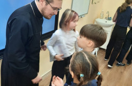 О чем рассказывает икона Введения во храм Пресвятой Богородицы