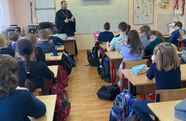 100 вопросов Священнику