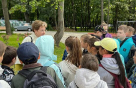 Первая экскурсия нового учебного года в храм Покрова в Покровском-Стрешнево