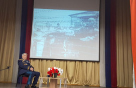 Музейный урок мужества «Живёт герой на улице родной»