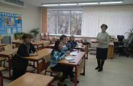 Ежемесячный семинар для учителей ОПК прошел в ГБОУ «Школа № 1285»